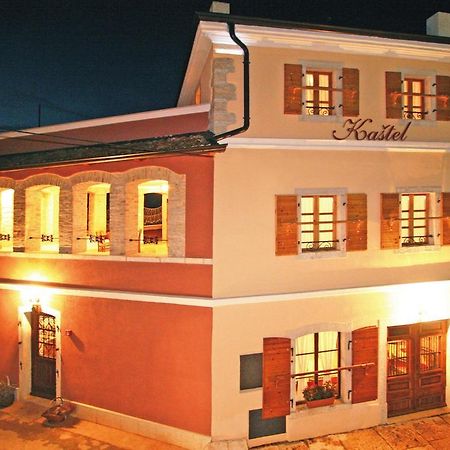 Bed and Breakfast Kastel Каштелир Экстерьер фото