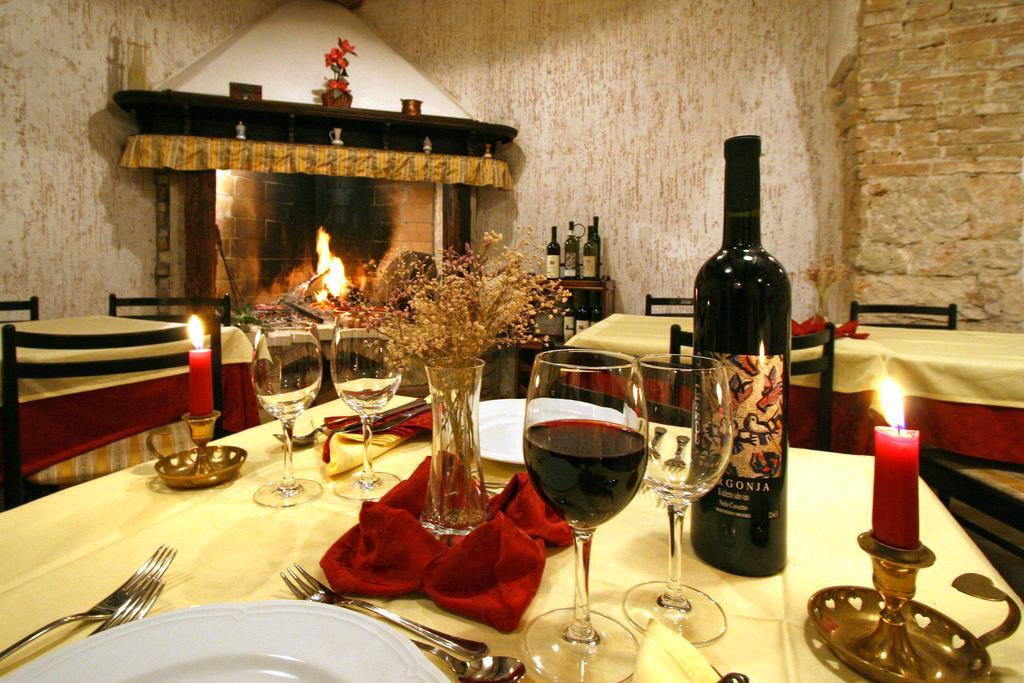 Bed and Breakfast Kastel Каштелир Экстерьер фото