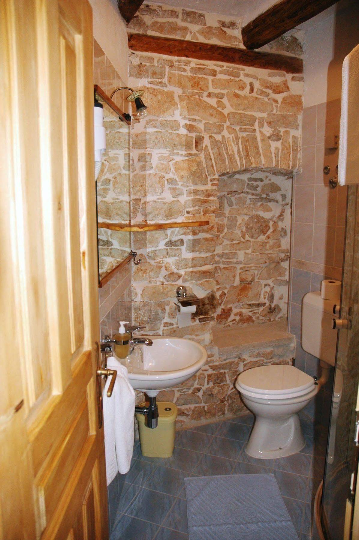 Bed and Breakfast Kastel Каштелир Экстерьер фото